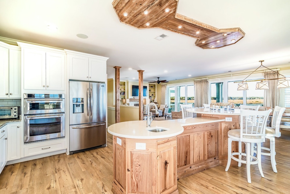 Lachicotte Vacation Rentals