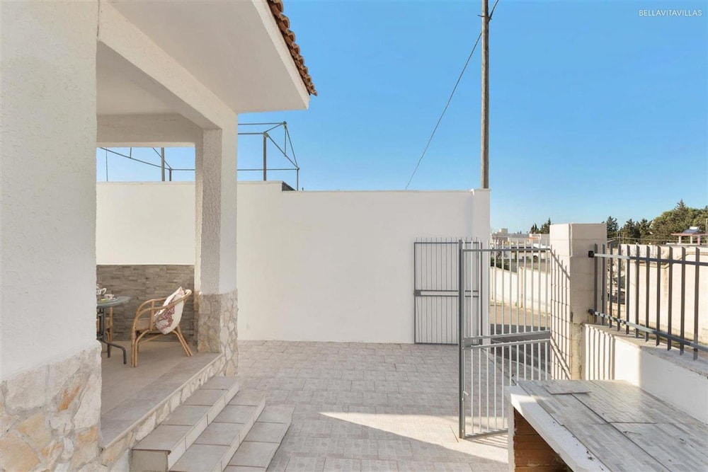 1748 Villetta Albachiara view 3