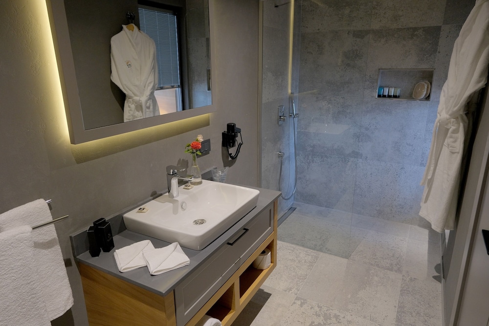 Celeste Bella Luxury Hotel & Spa - Image 29