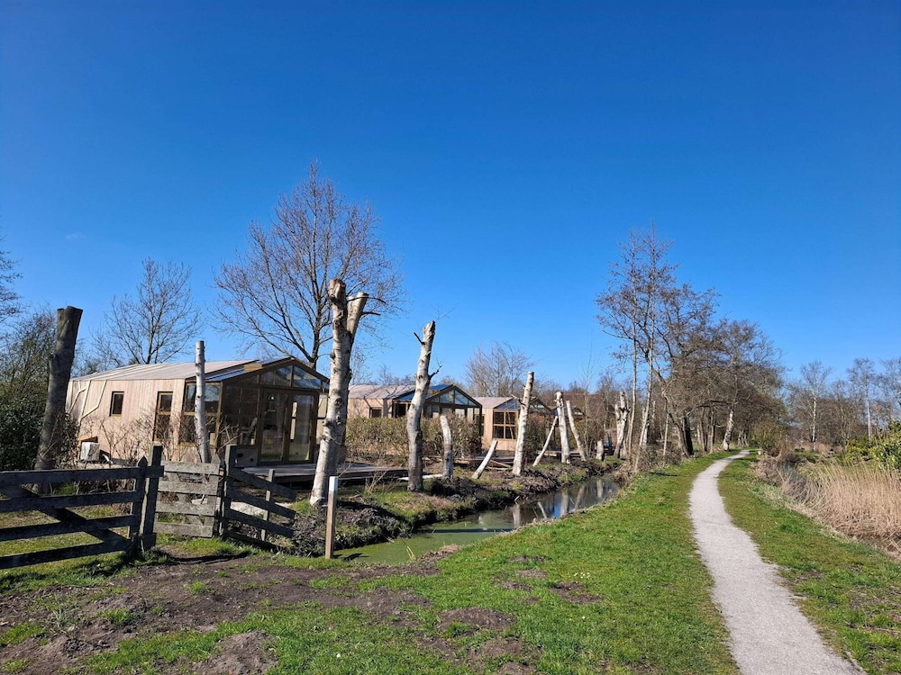 Group Accommodation for 36 Guests