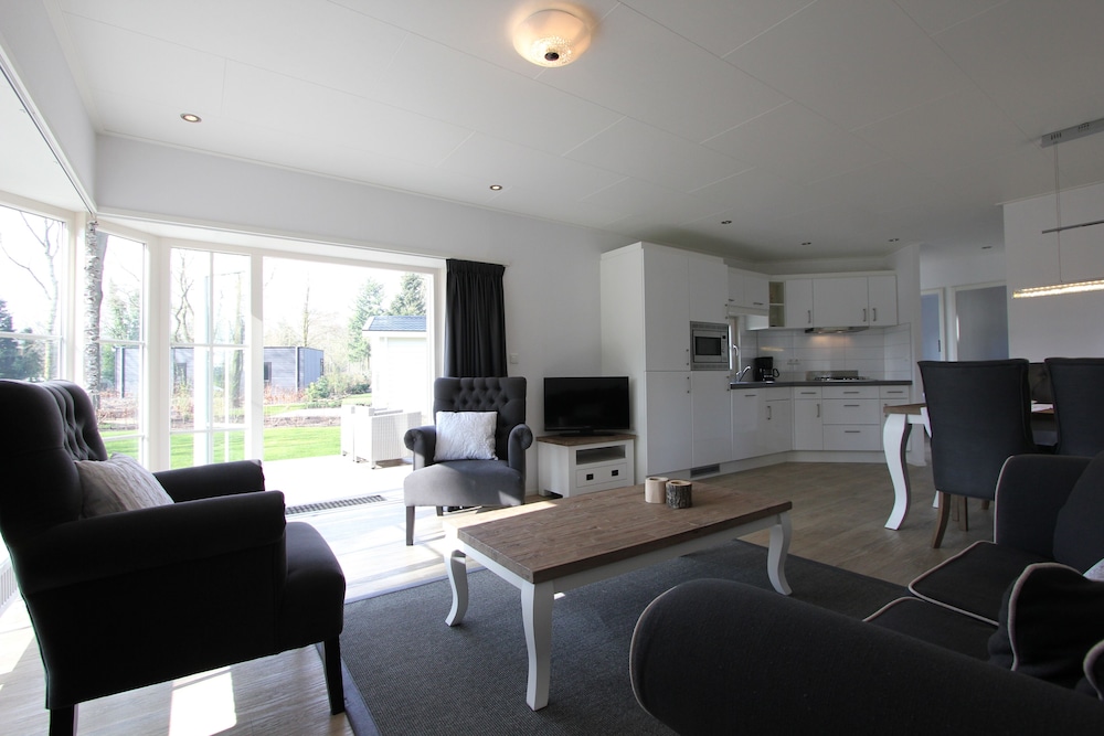 Photo 174