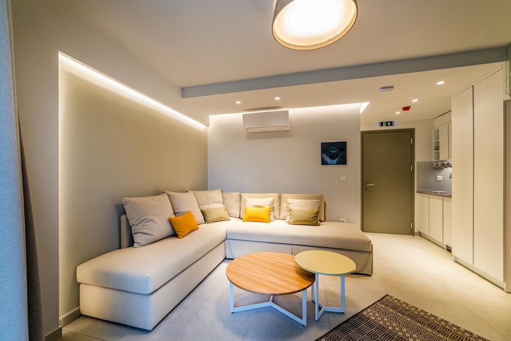Pelagus Luxury Villas view 4