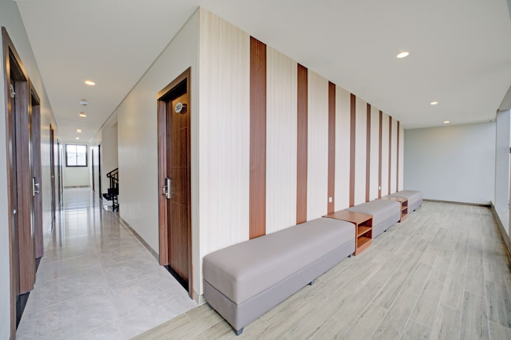 Townhouse Oak Cengkareng