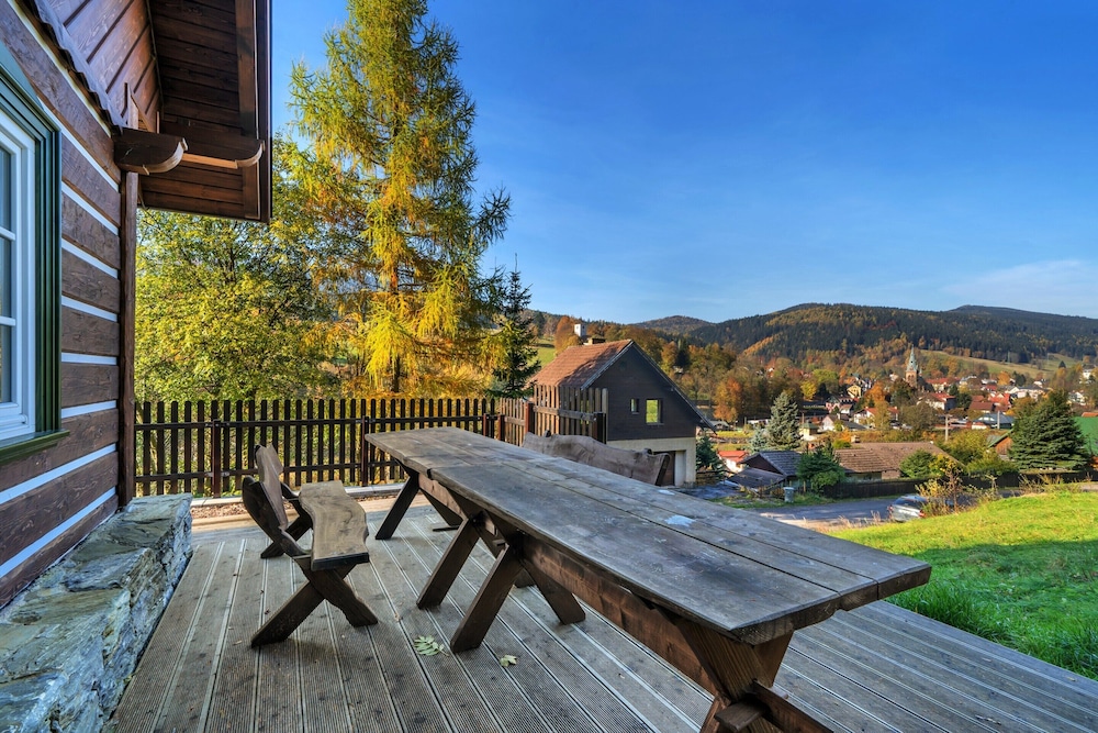 Villa Near Krkonose National Park