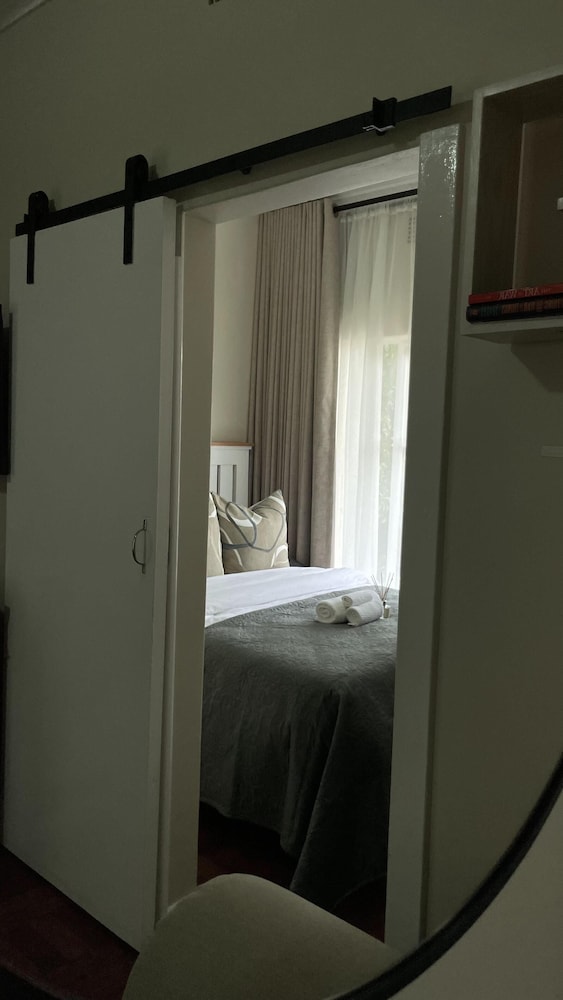 The Comfy Private Place - 2296