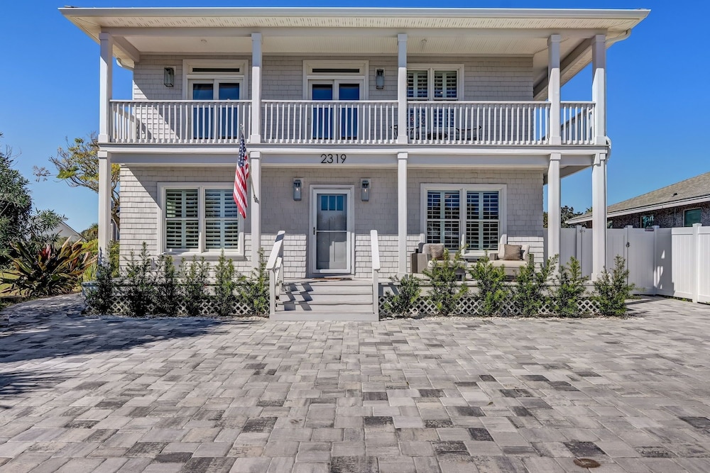 2319 S Fletcher 3 Bedroom Home