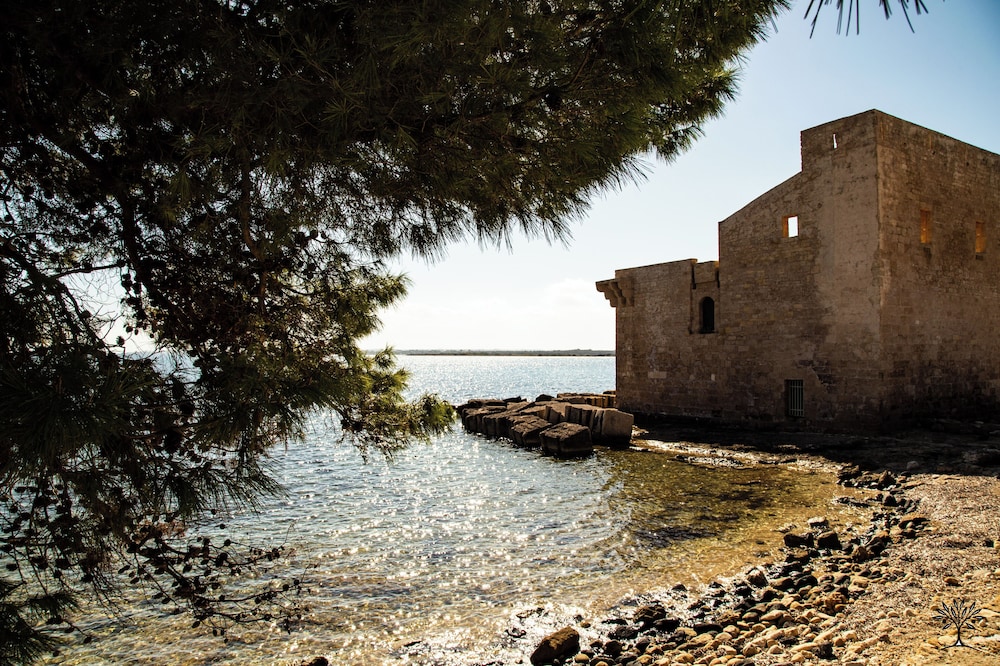 Radici Sicilian Holiday Home-b An Oasis of Relaxation in the Heart of Sicily