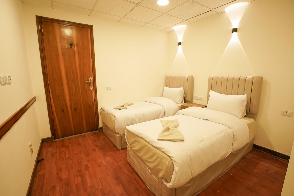EGY DAYS HOTEL