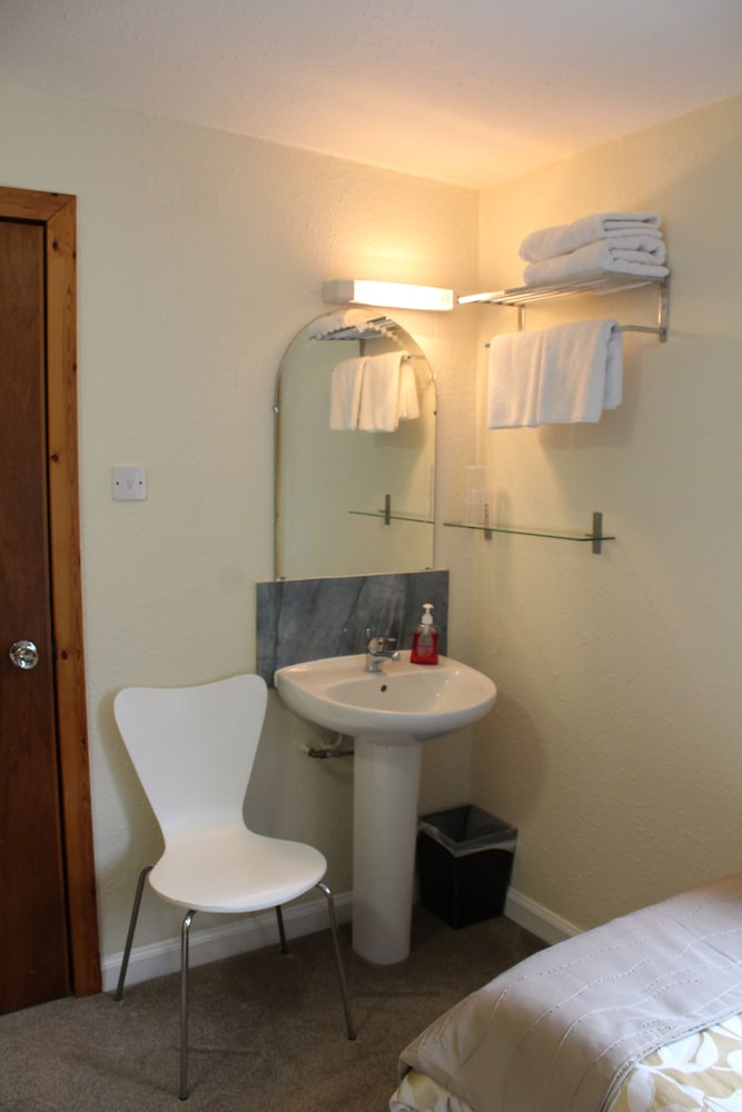 Hillview guest house