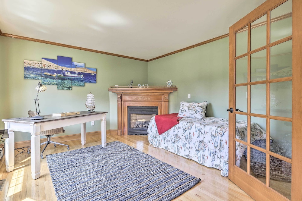 Onset Home w/ Deck: Walk to Beach on Buzzards Bay!