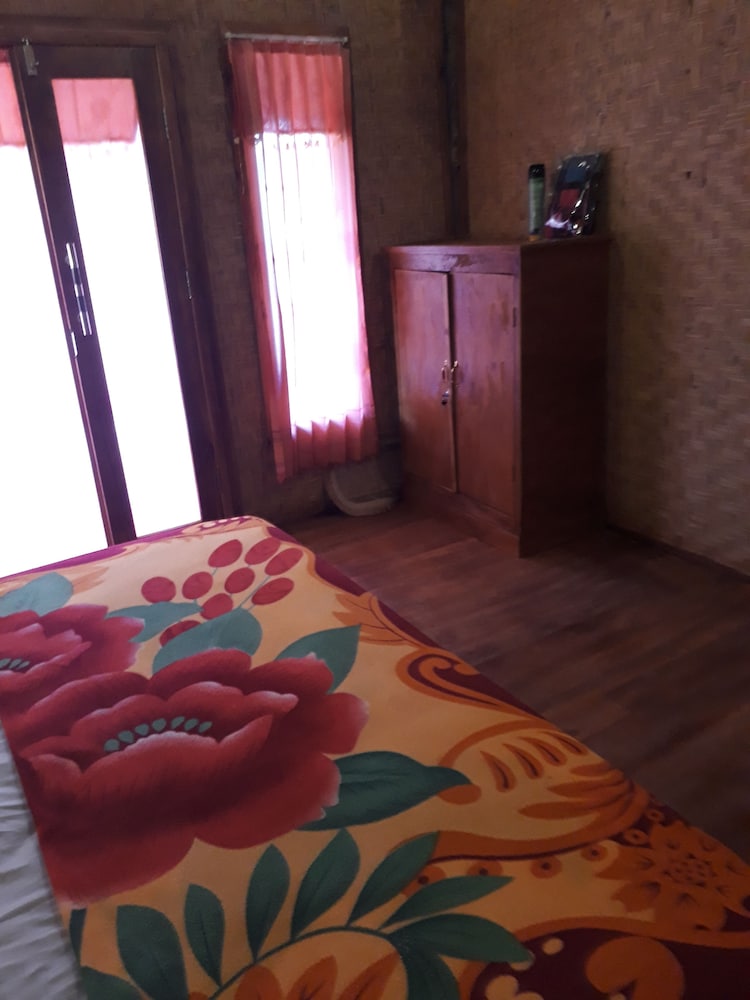 Menjangan Hostel view 2