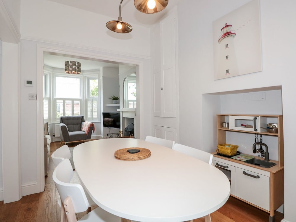 Bay Tree Cottage, Dartmouth