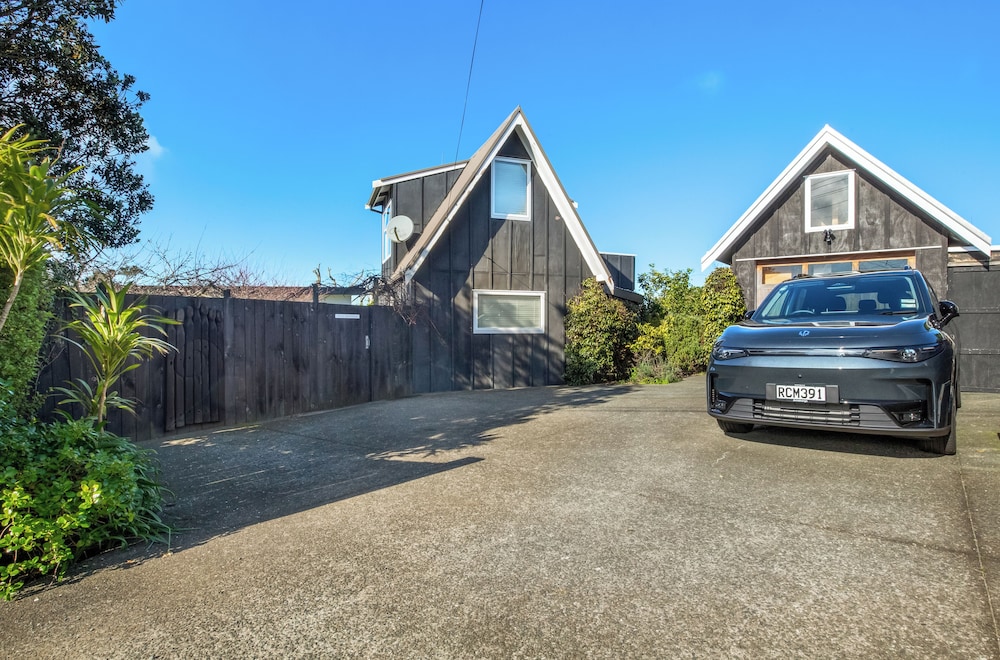 Shelley Beach Homestead