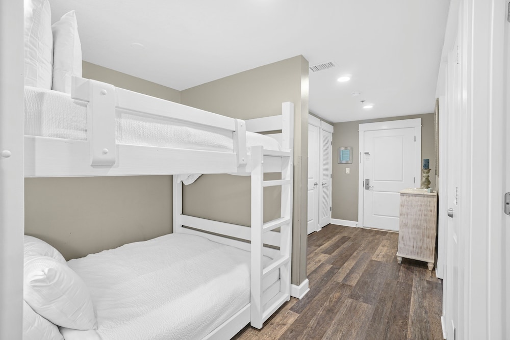 Grand Panama Beach Resort by Panhandle Getaways