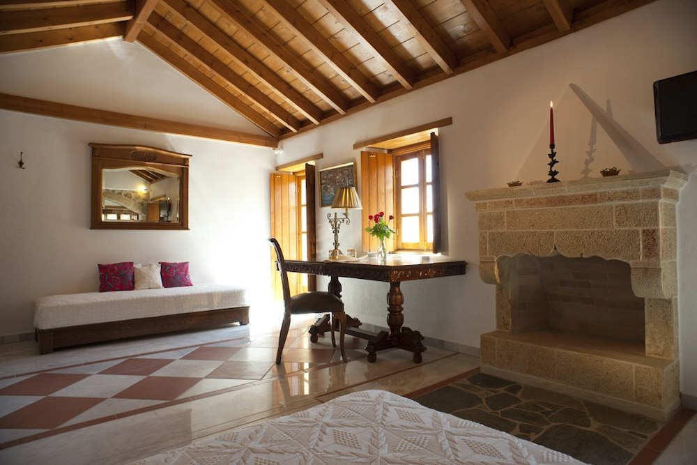 Theophano Art Hotel photo 2