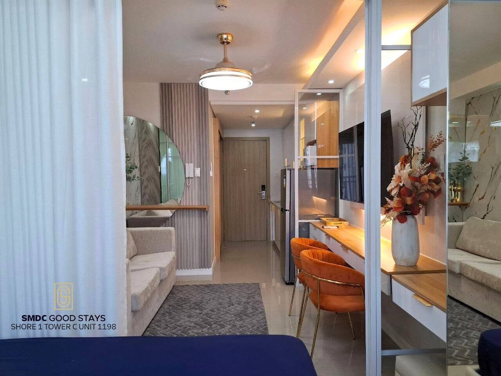 Shore Residences