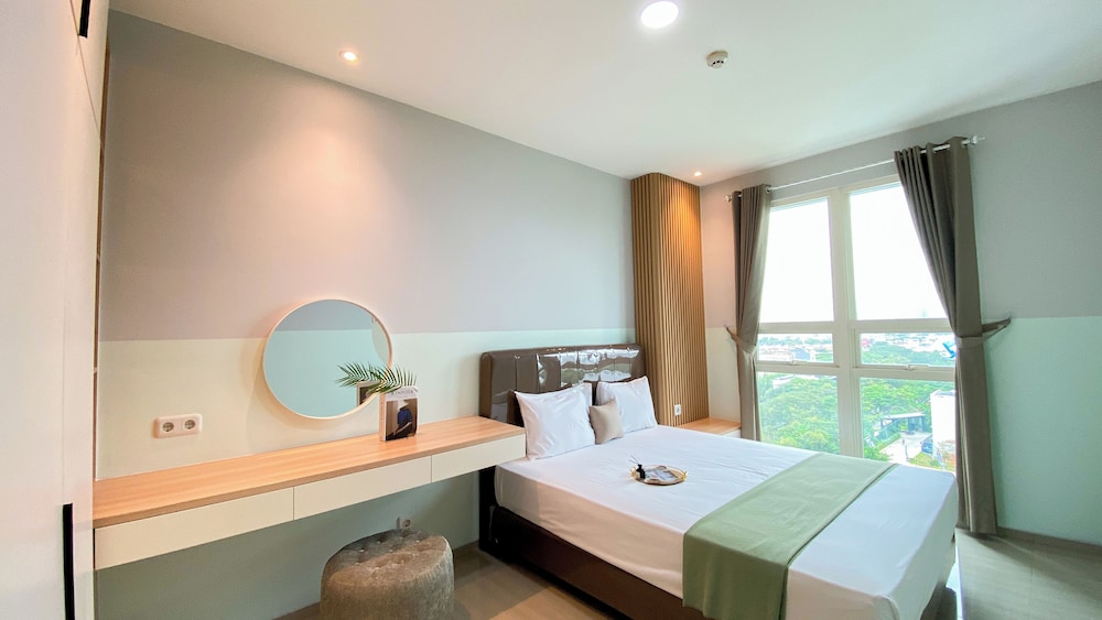Cozy And Enjoy Living 1Br At Citralake Suites Apartment