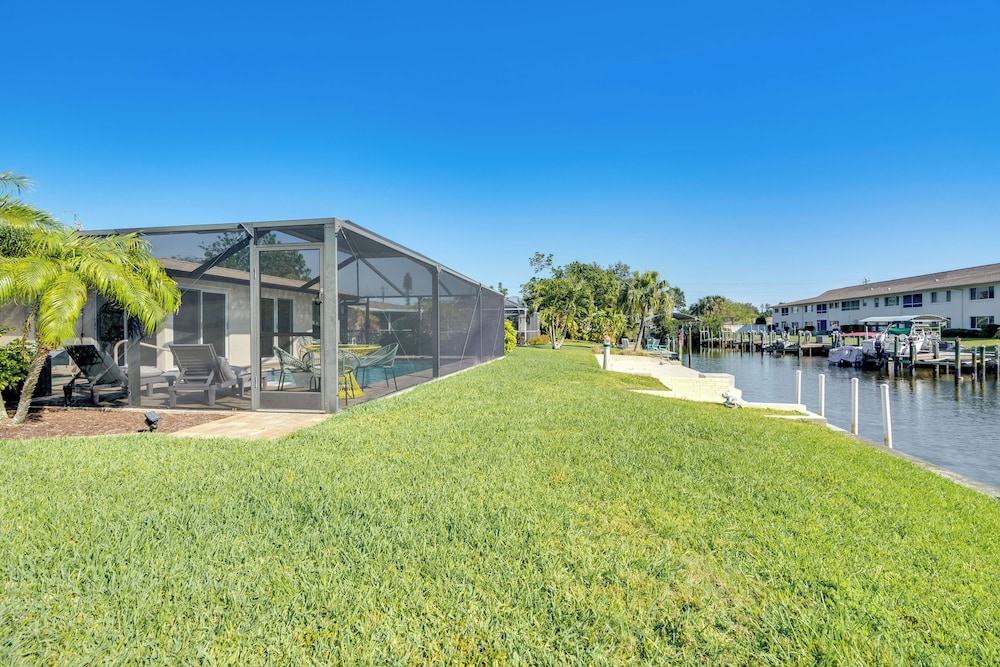 Canal-front Home on the Gulf Coast!
