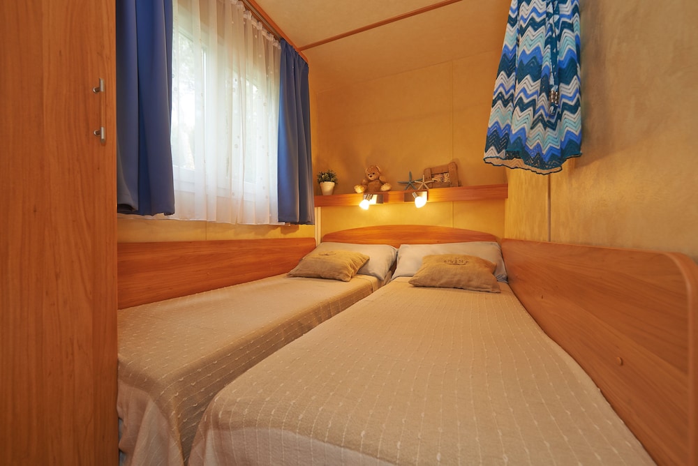 Baia Domizia Camping Village