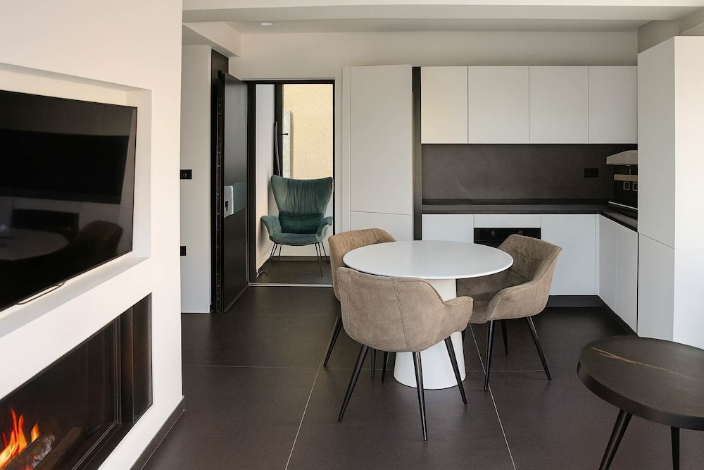 White and Black Cozy Suite in Aegina
