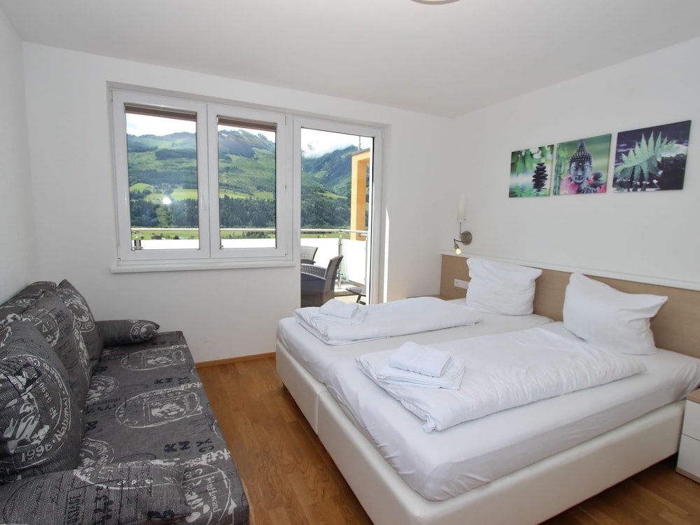 Apartment in ski Area in Piesendorf view 2