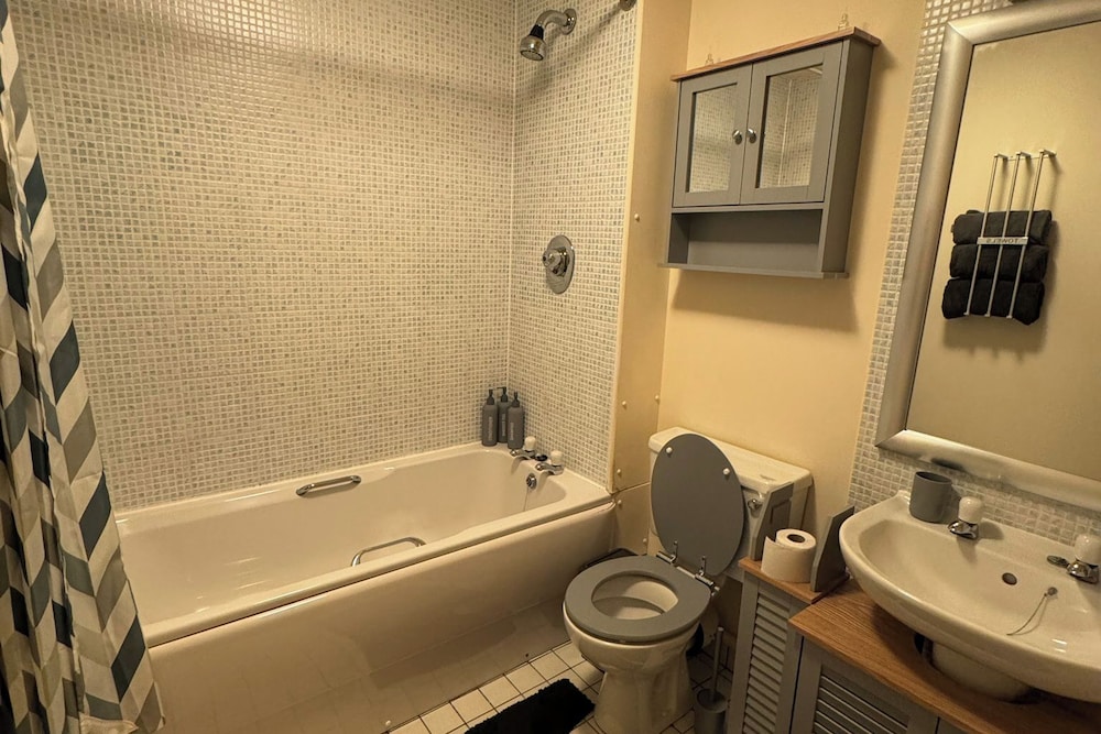 Spacious 2-bed Flat Next to Piccadilly Station