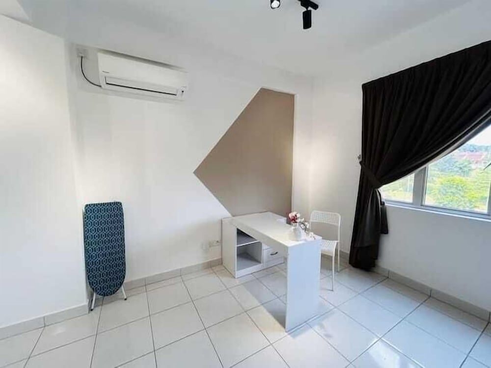 Merpati Indah Apt Kulai Johor