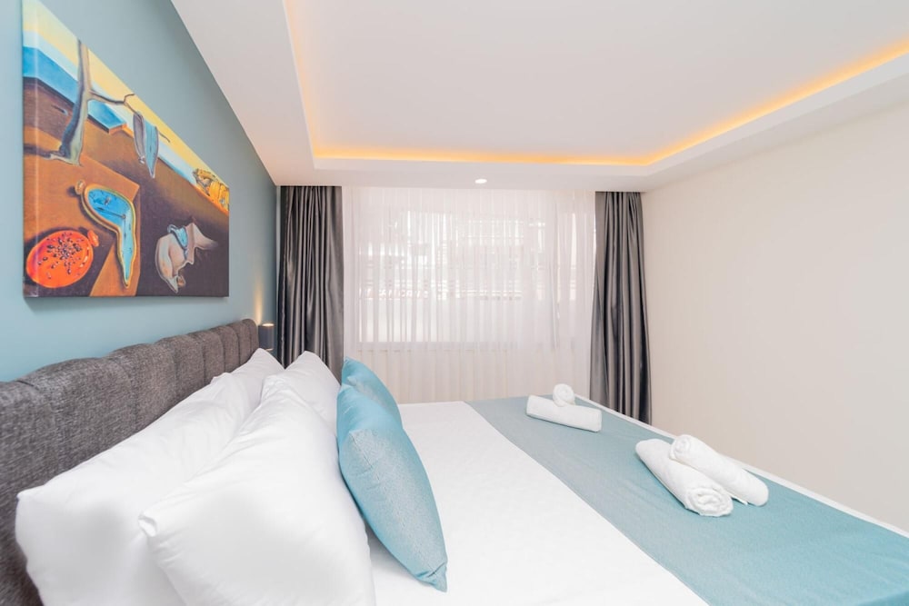 Convenient Flat 3 min to Hadrian s Gate in Antalya