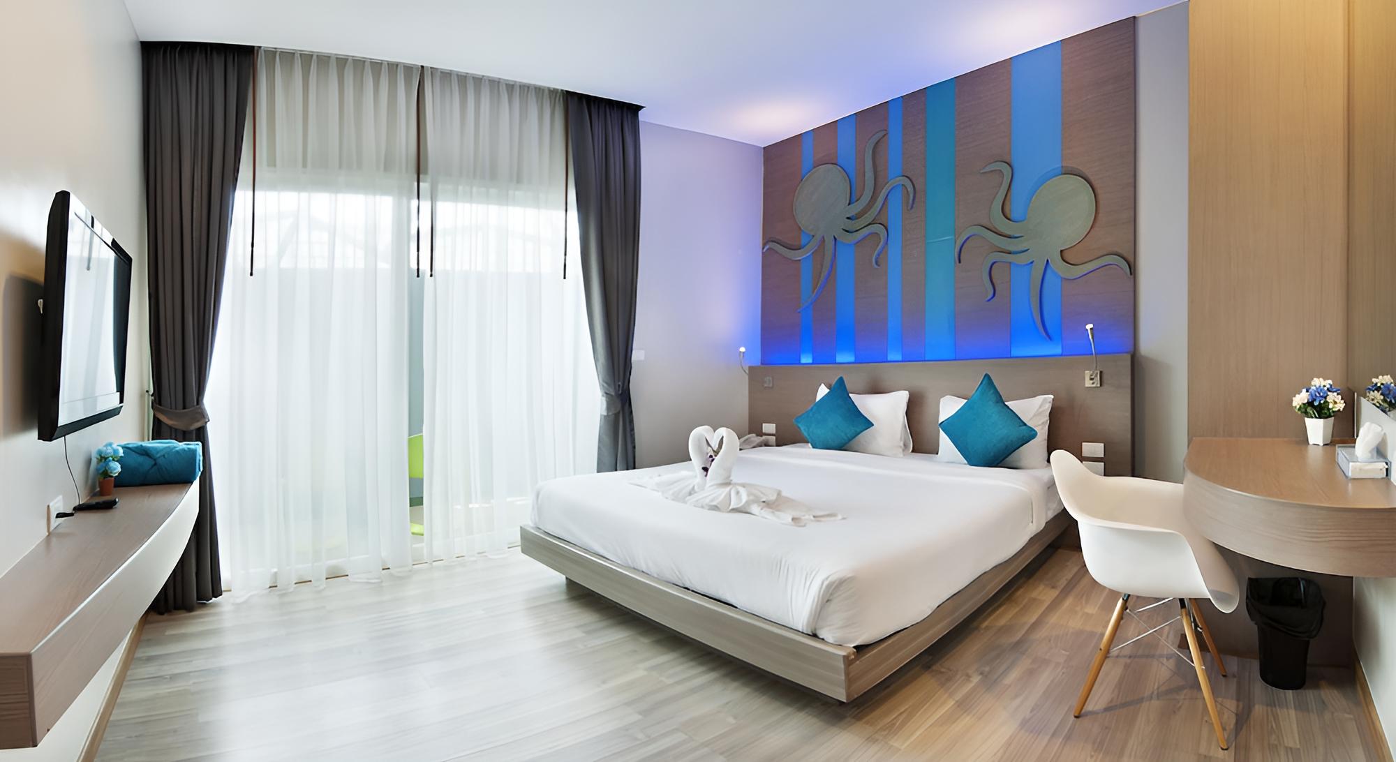 Ratana Apart-Hotel at Kamala