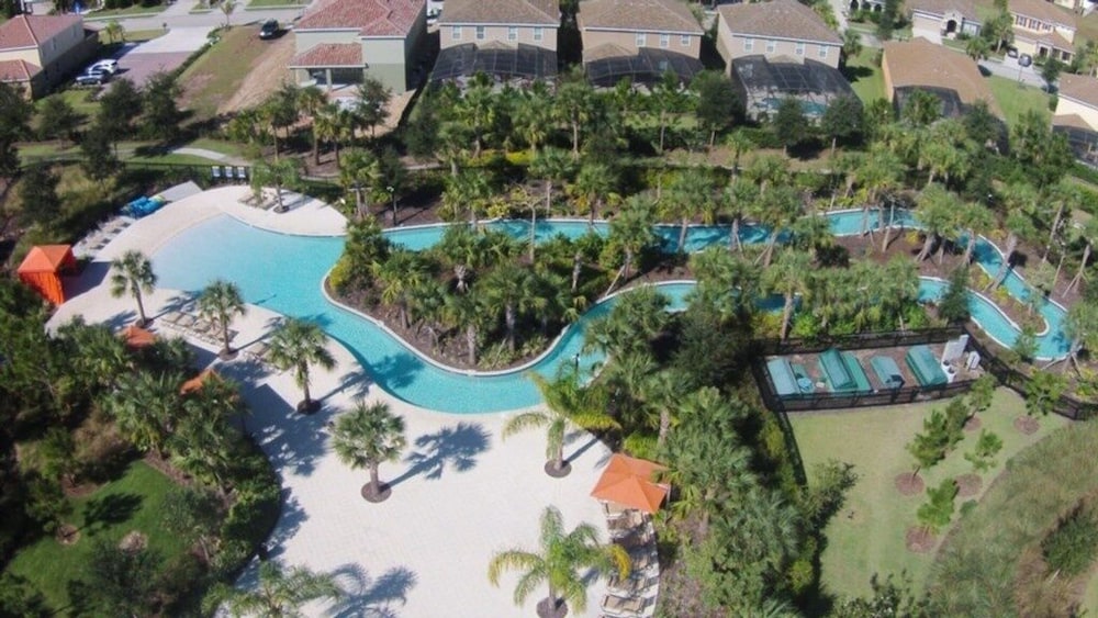 The Stirling Luxury Solterra Vacation Home 6 Bedroom Home by Redawning - Image 3