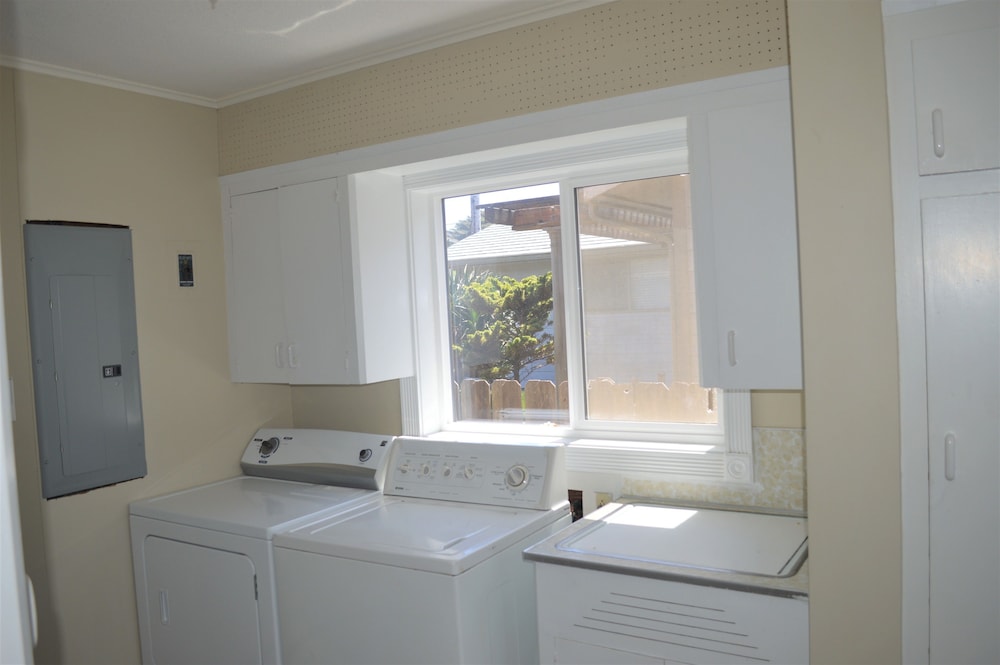 On the Beachfront Vacation Rentals