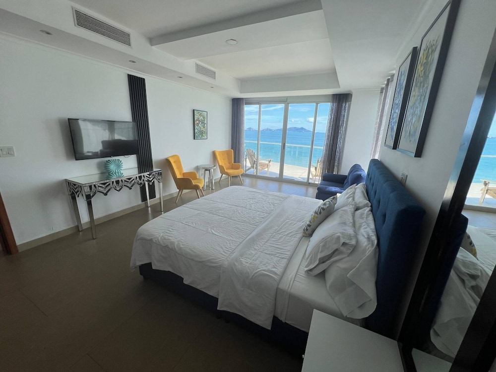 Apartment in the Causeway Amador