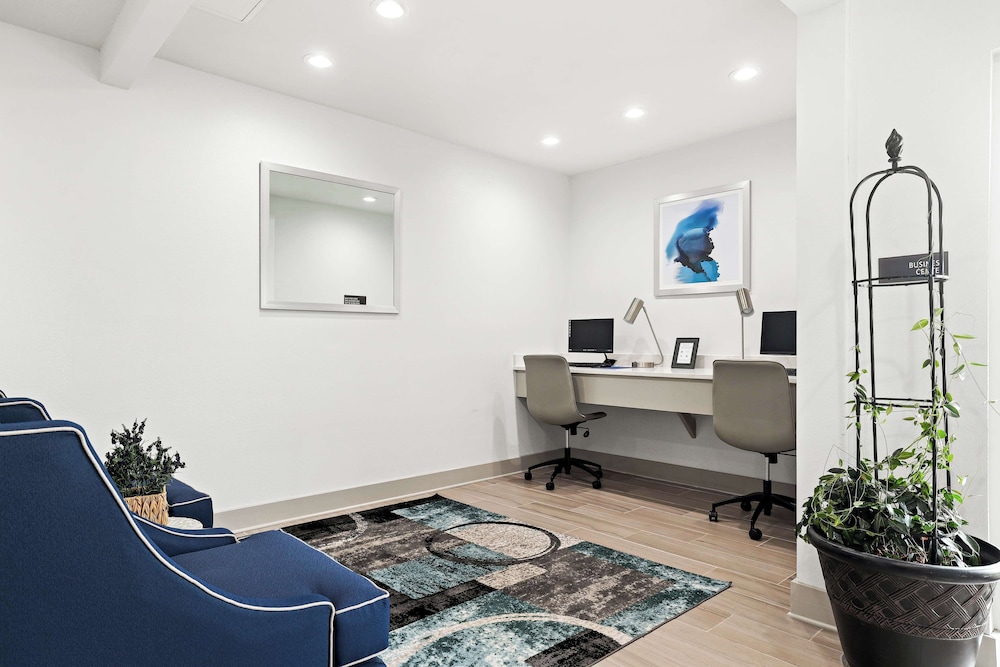 Best Western Iowa/Lake Charles East - Property Image 4