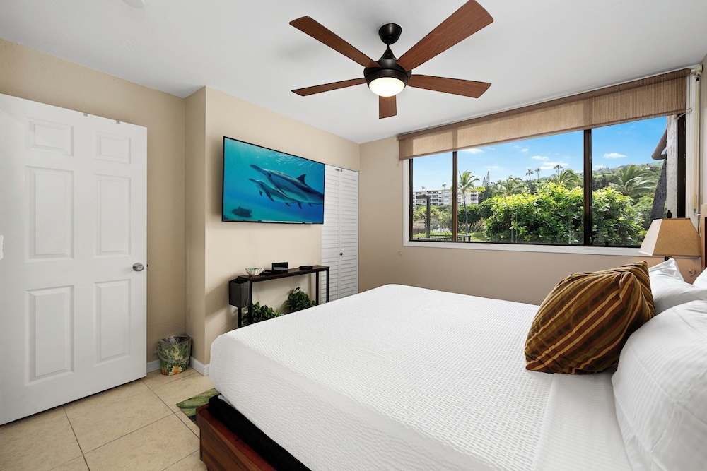 Fantastic Ocean & Golf Course Views - Close to Shopping & Beaches - Vrkcv