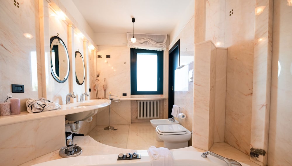 Villa Livia Luxury in Villanuova sul Clisi