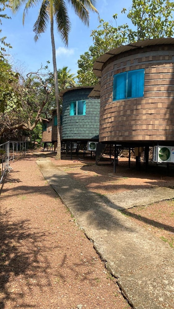 Ashoka Theeram By Deva's Varkala