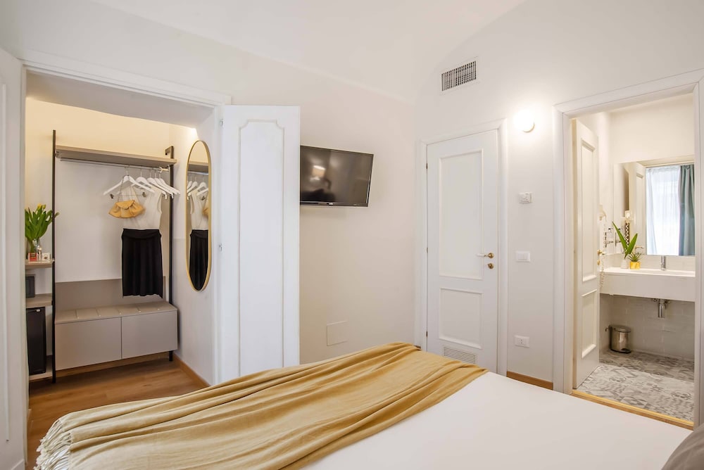 B&B 94 Rooms Vatican Scipioni