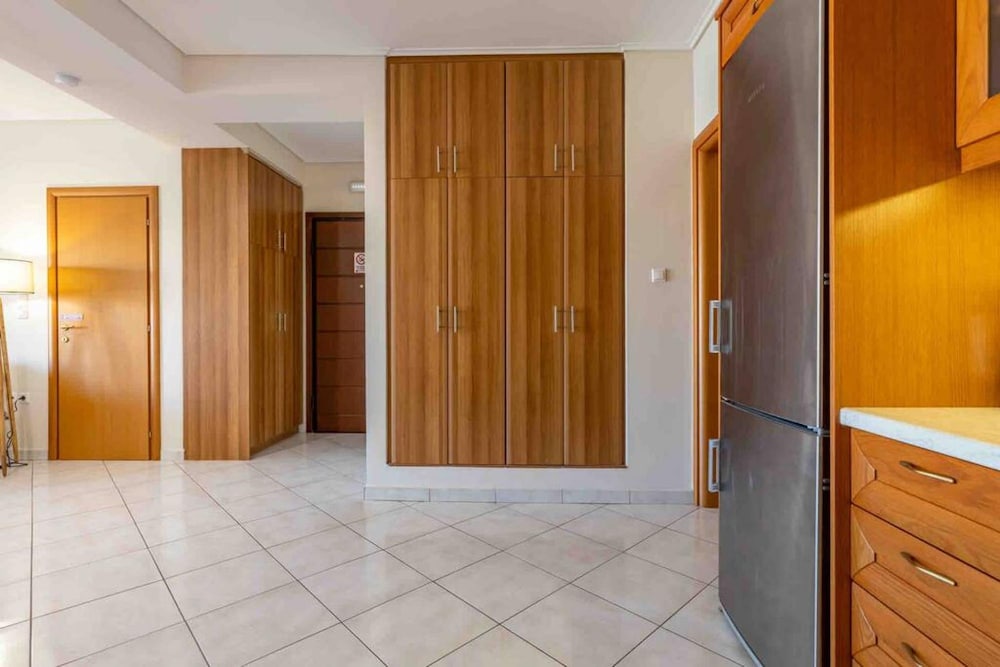 Petralona Amazing 2 bd Flat