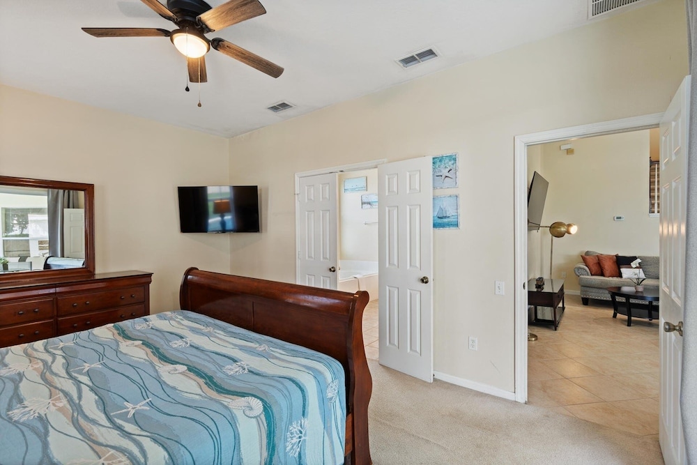 Windsor Palms Resort 5 Bedroom Home with Game Room 5 Home