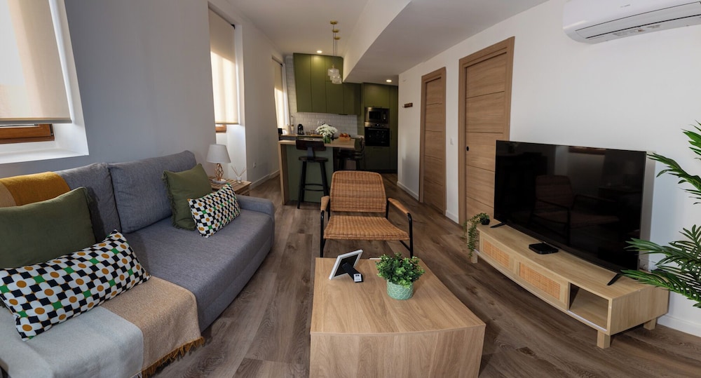 Tenerias Apart Corp S.L