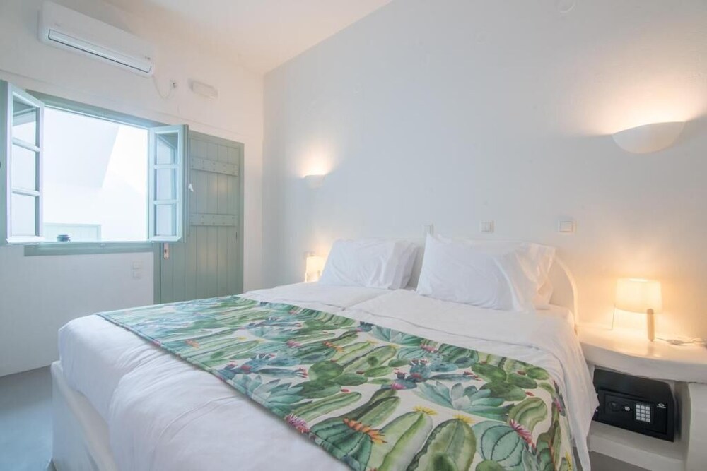 Agave Santorini Design Boutique Hotel