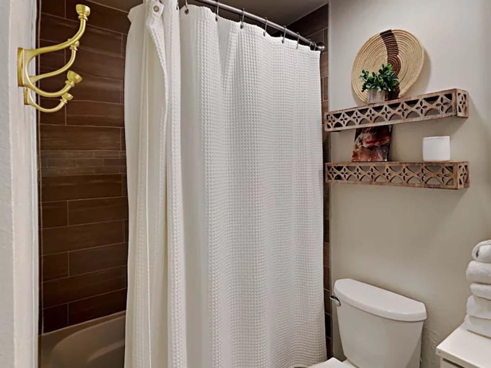 Regency Cabanas D3