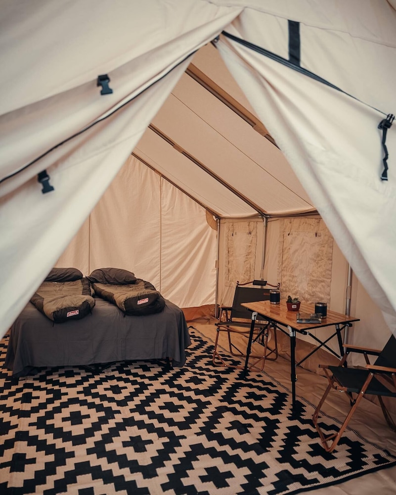 Glamping Acatenango view 2