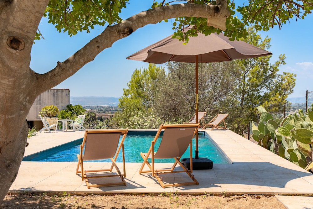 Il Giardino Delle Esperidi con Piscina