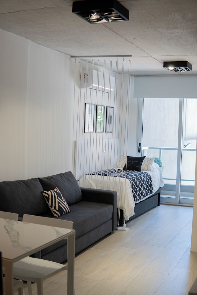 BT Homes - Palermo, Oro