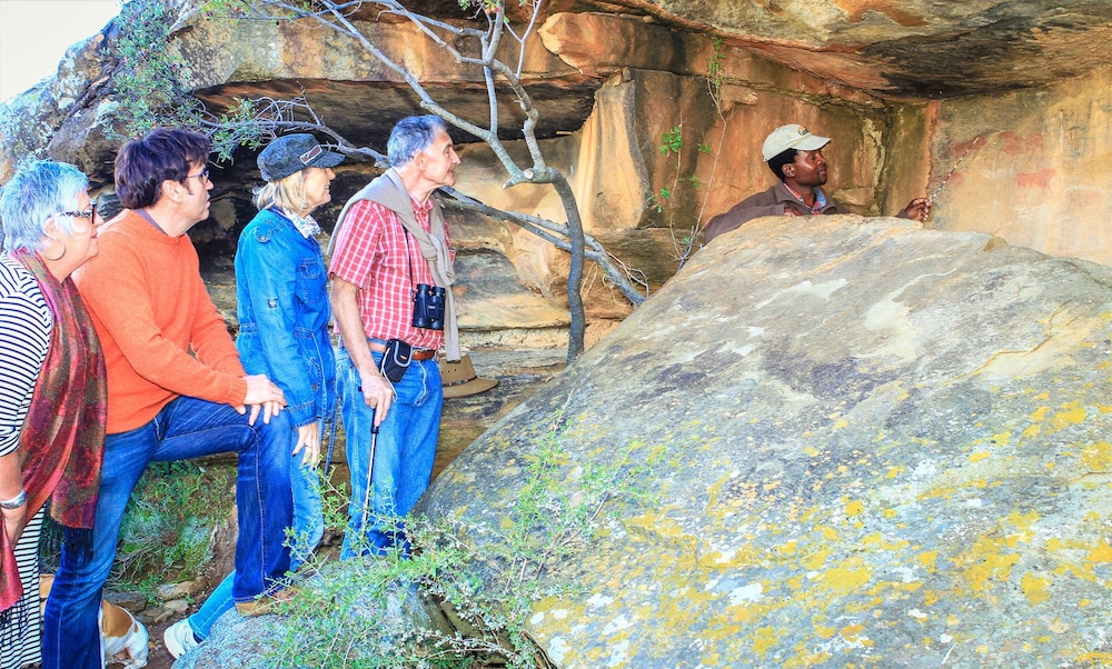 Ganora Guestfarm & Excursions