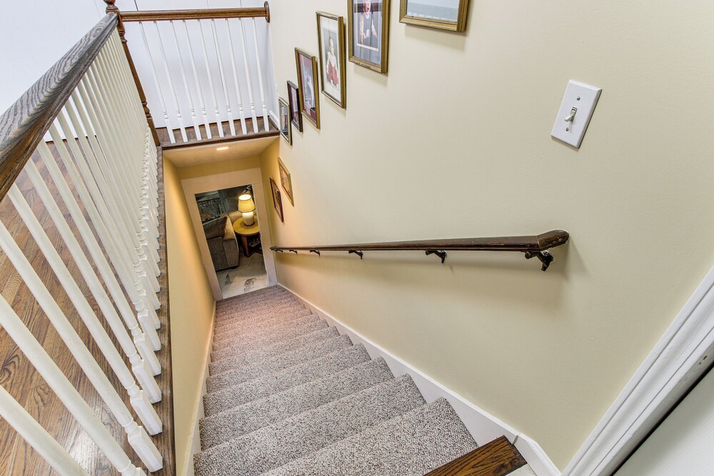 < 1 Mi to Marina: Fair Play Home on Lake Hartwell