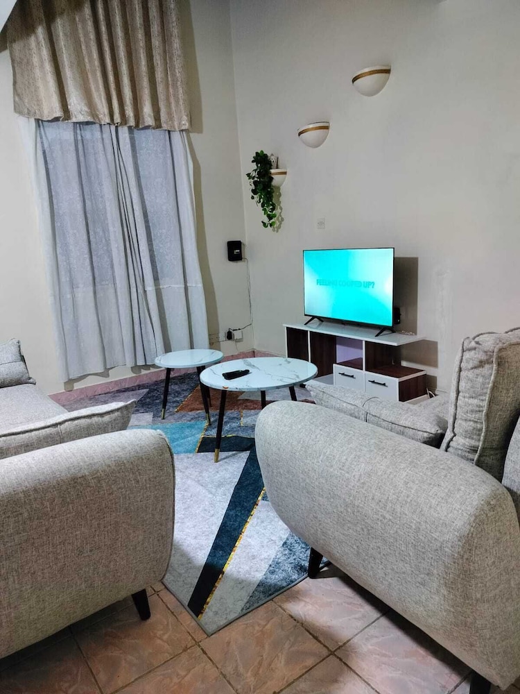 Lux Suites Anahita Apartments Parklands