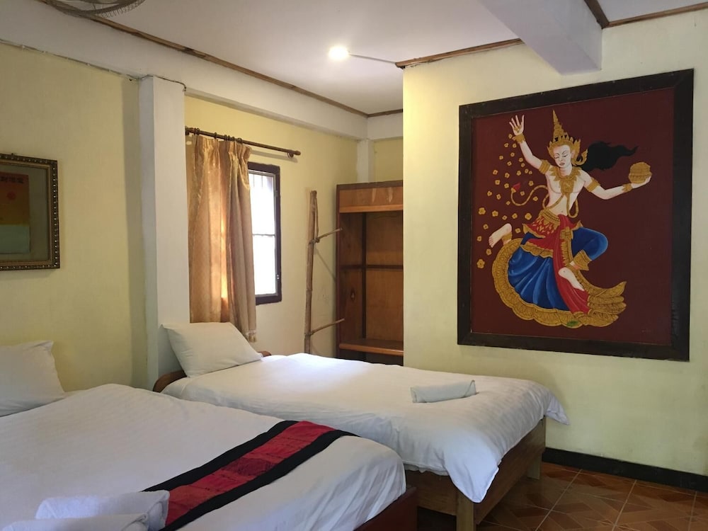 Manotemple house view 2