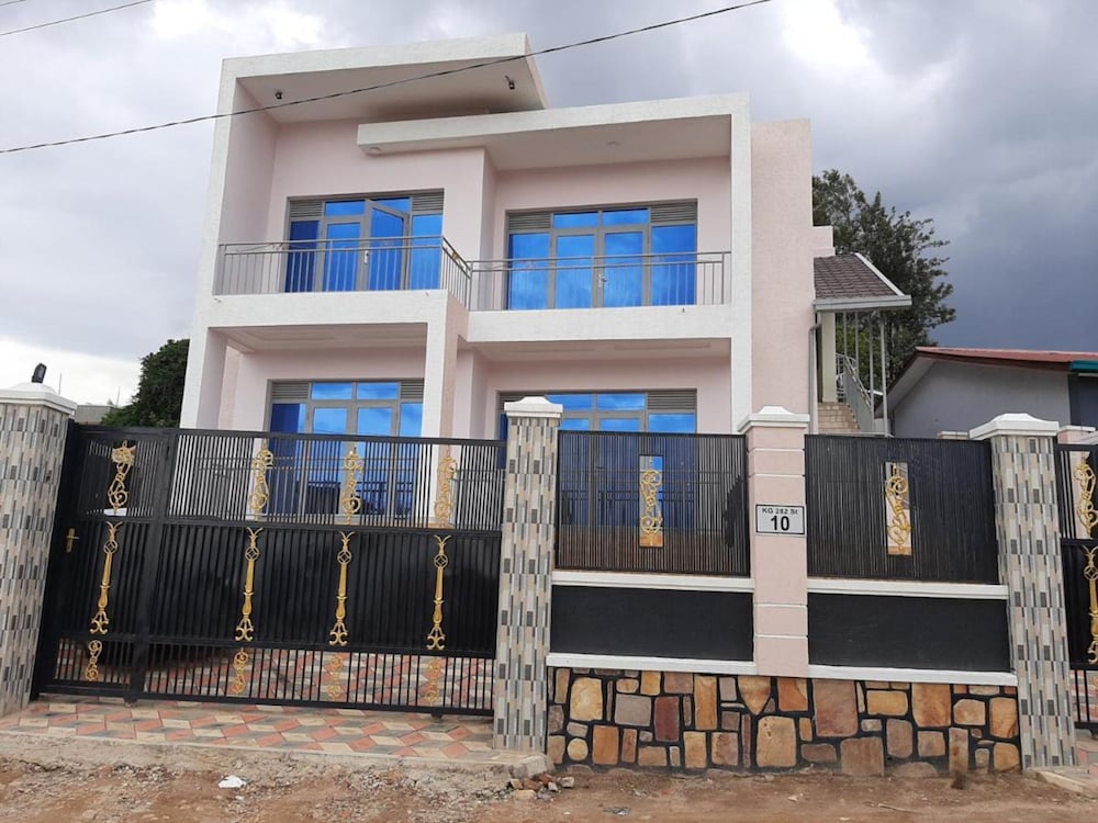 Puma Guest House Kigali